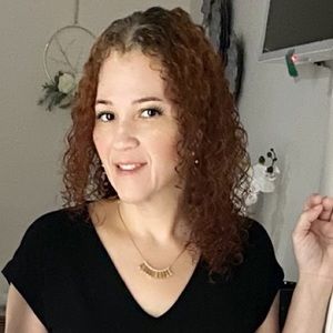 Meet your Posher, Linitza